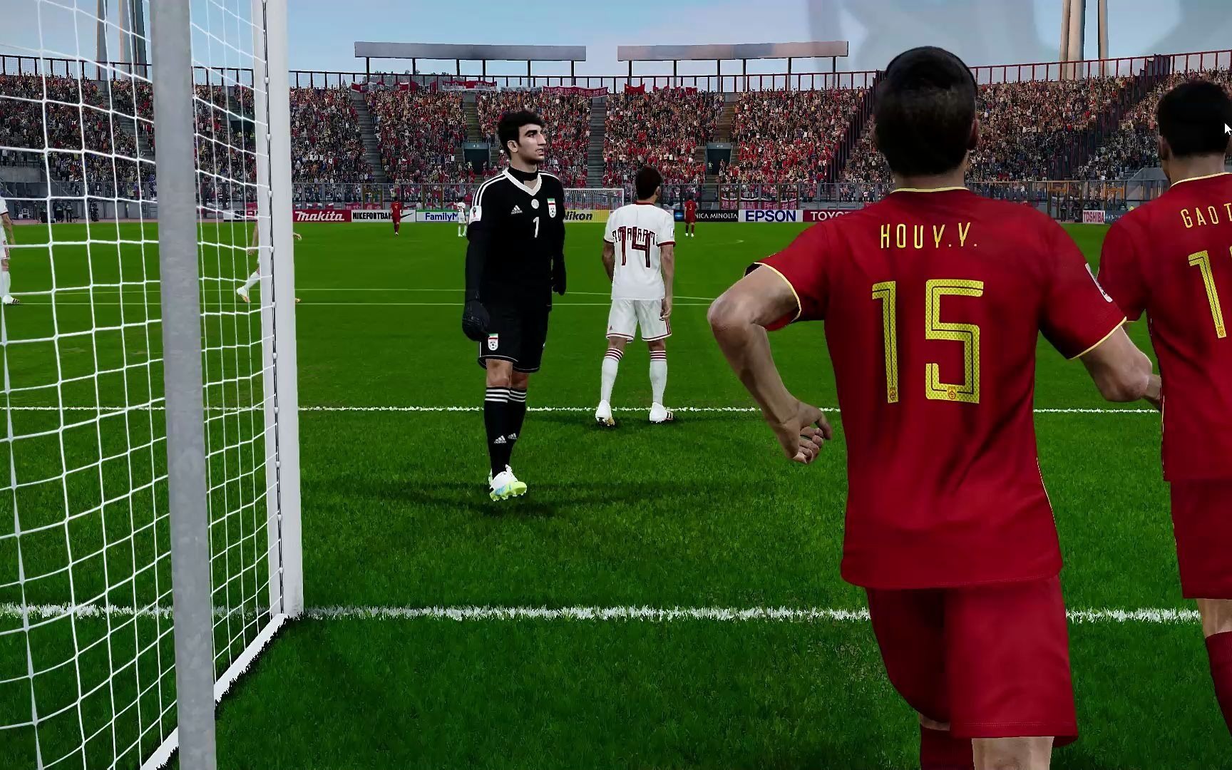 pes2024妖人后卫_fifa妖人后卫_足坛中后卫妖人