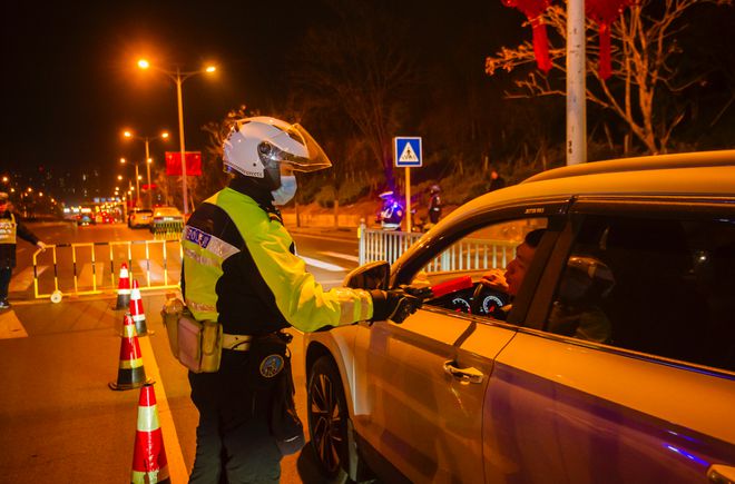 中国警车图片大全大图_警车图片更多_警车车图片大全